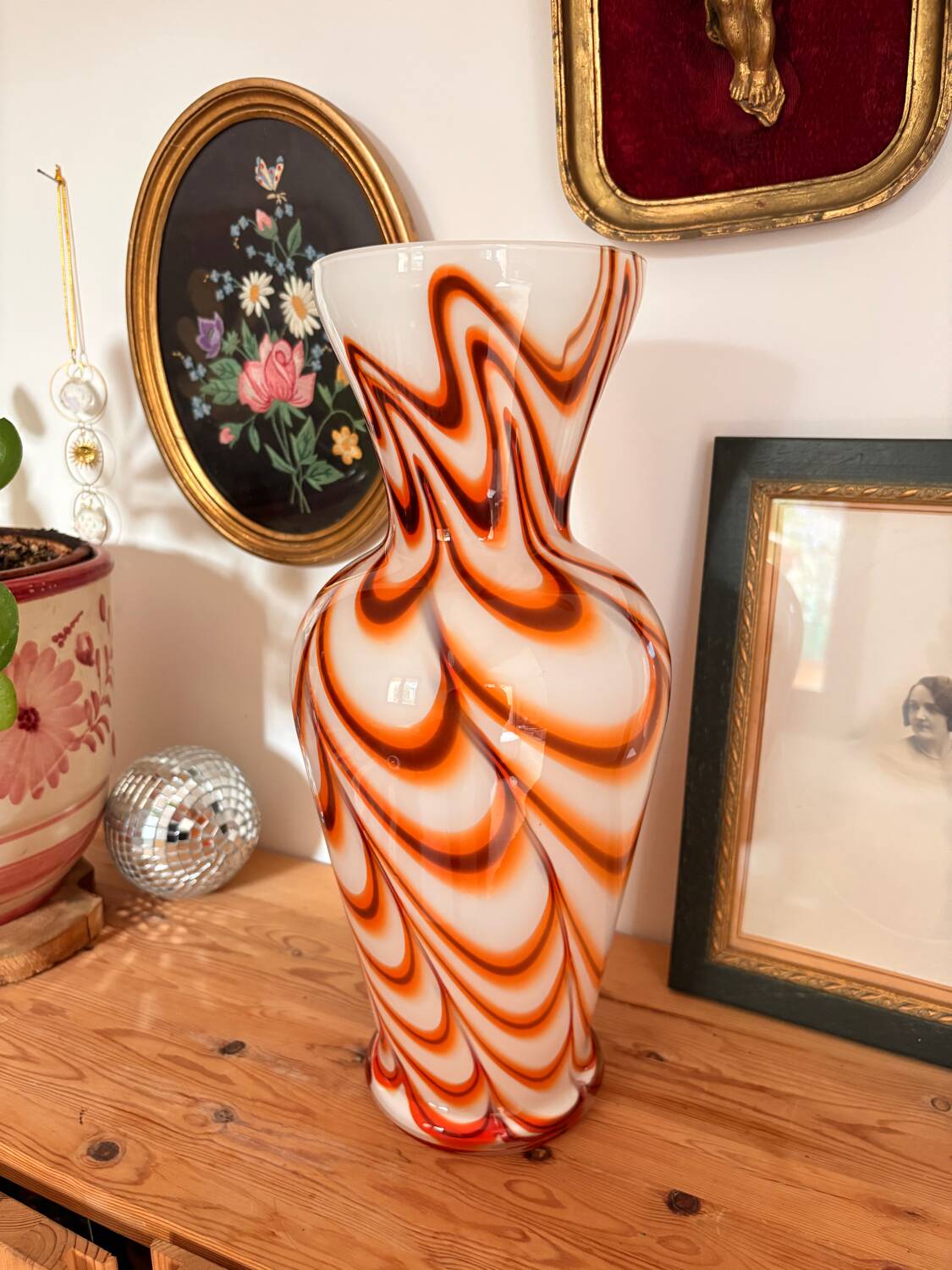 Grand vase en opaline marbrée — Style Pop Art Florentine — Années 7