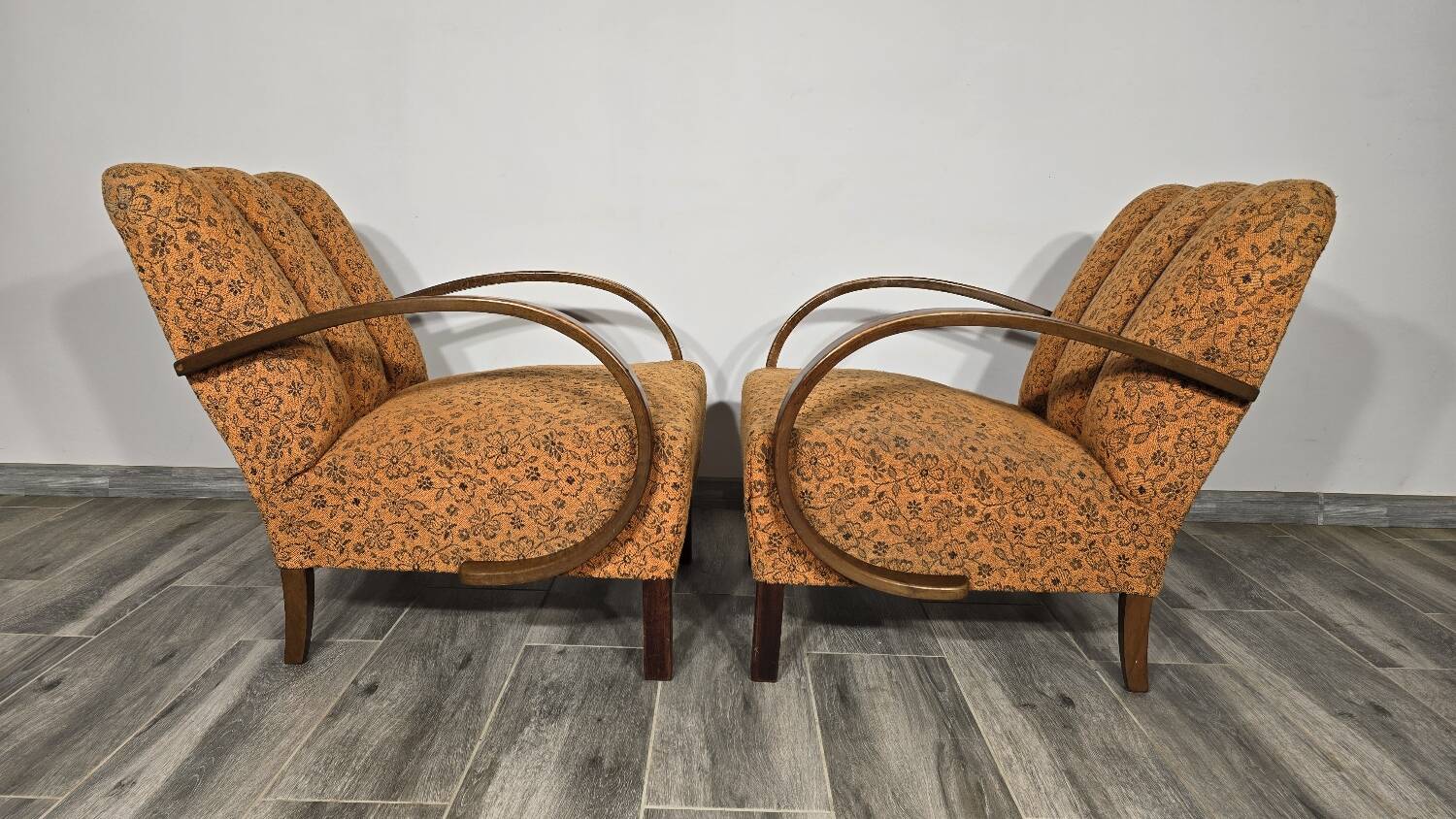 Set of Vintage Armchairs by Jindrich Halabala, 1940s