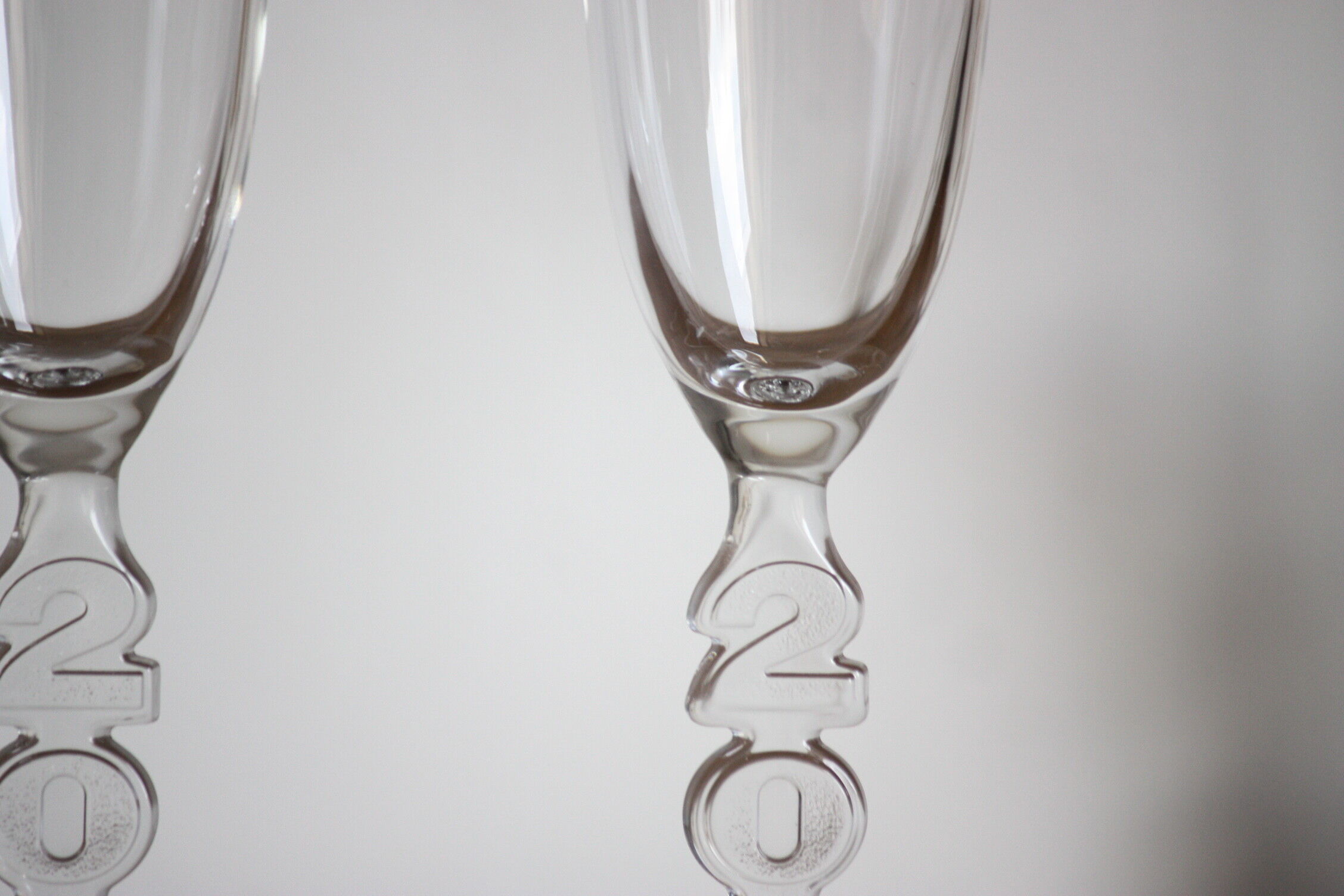 2 glass champagne flutes 2000