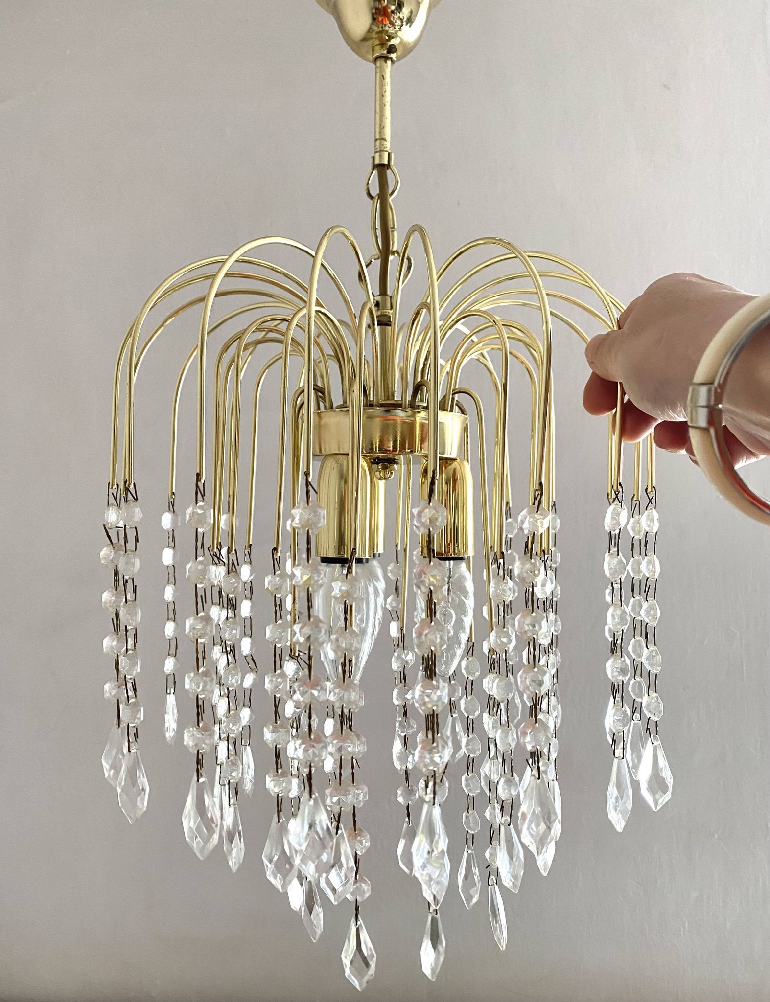Vintage Italian cascade chandelier with pendants.