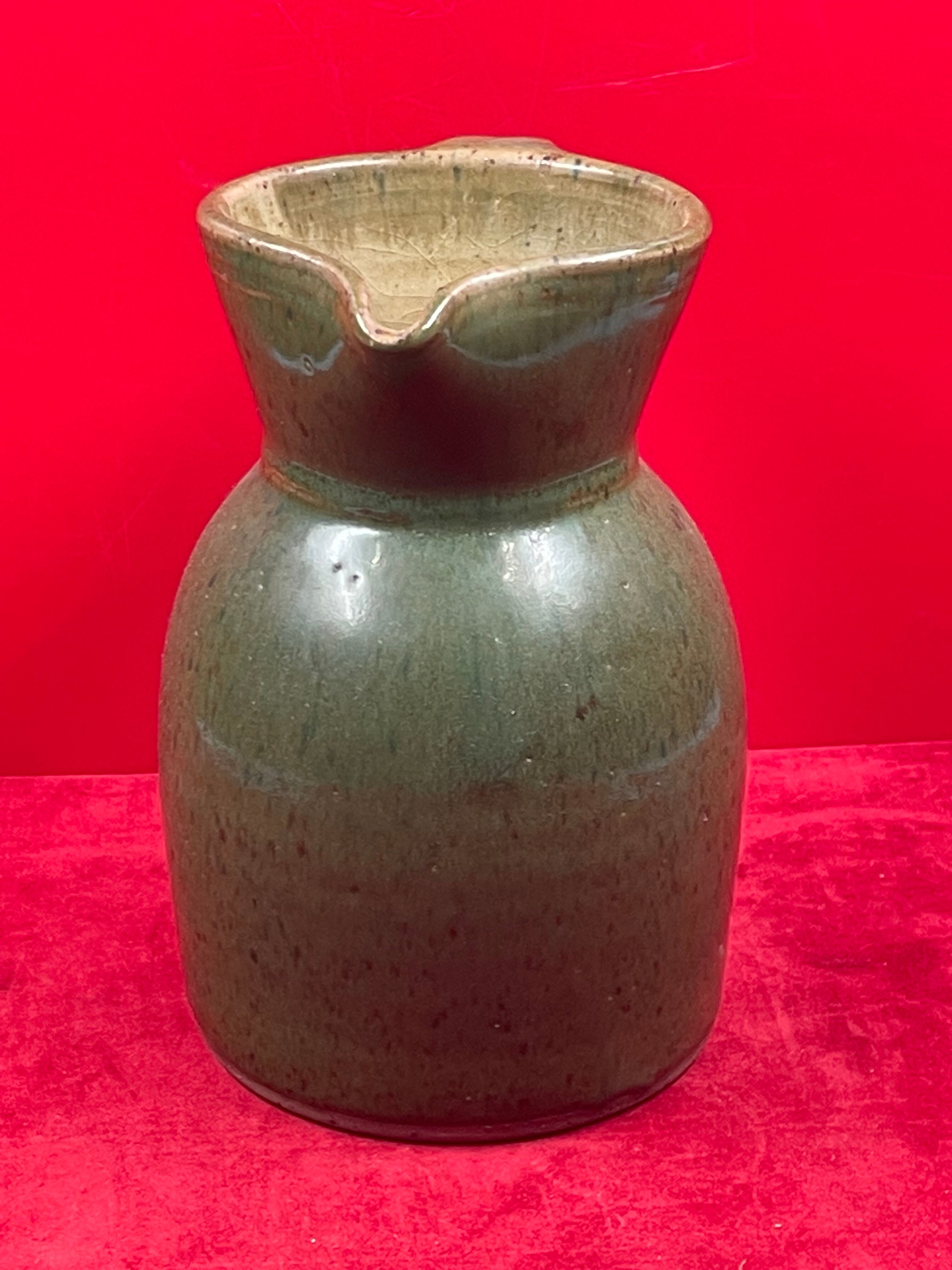 Sandstone pitcher de Migeon Bourges Cher La Borne