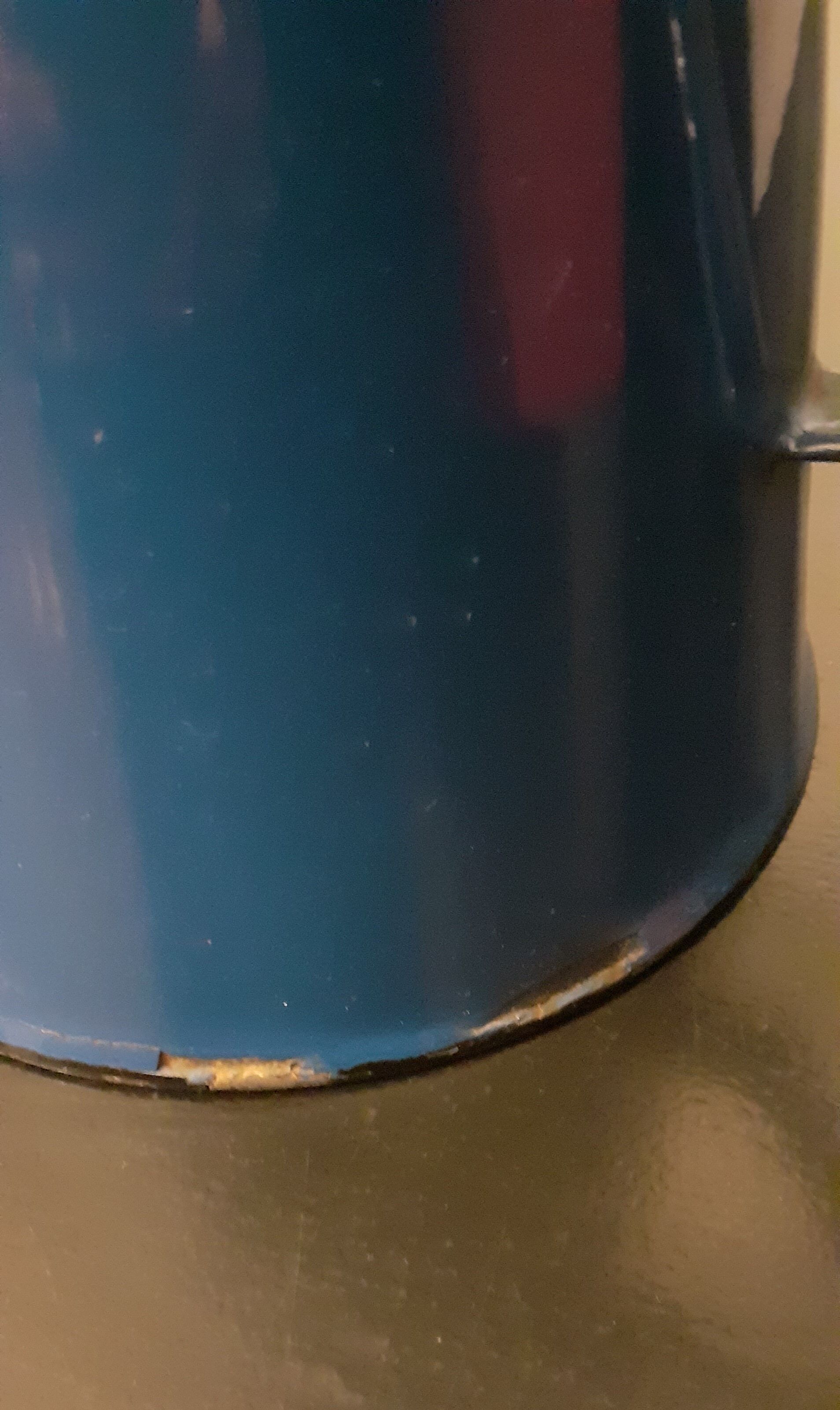 Cafetière emailée