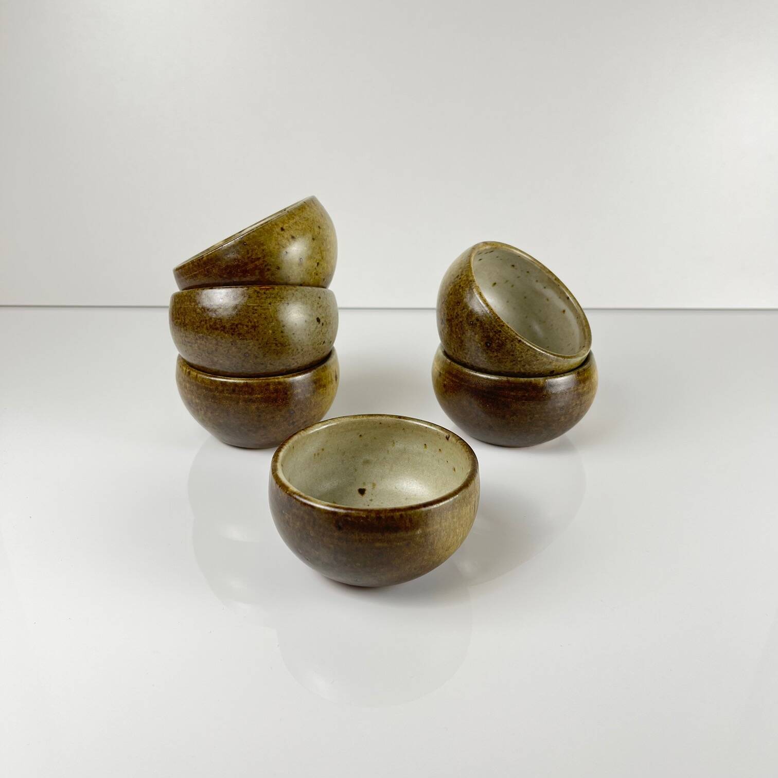 Set of 6 small stoneware bowls, 1970