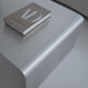 Table basse en aluminium brossé sculptural