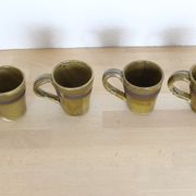 Set de 4 tasses en céramique vertes et noires