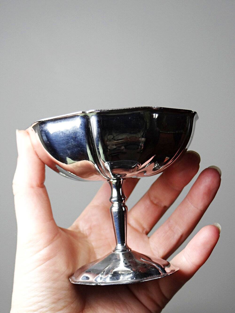 5 vintage bistro-style stainless steel dessert bowls on stands