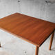 Table and 4 chairs 60