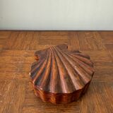 Wooden shell box – natural charm