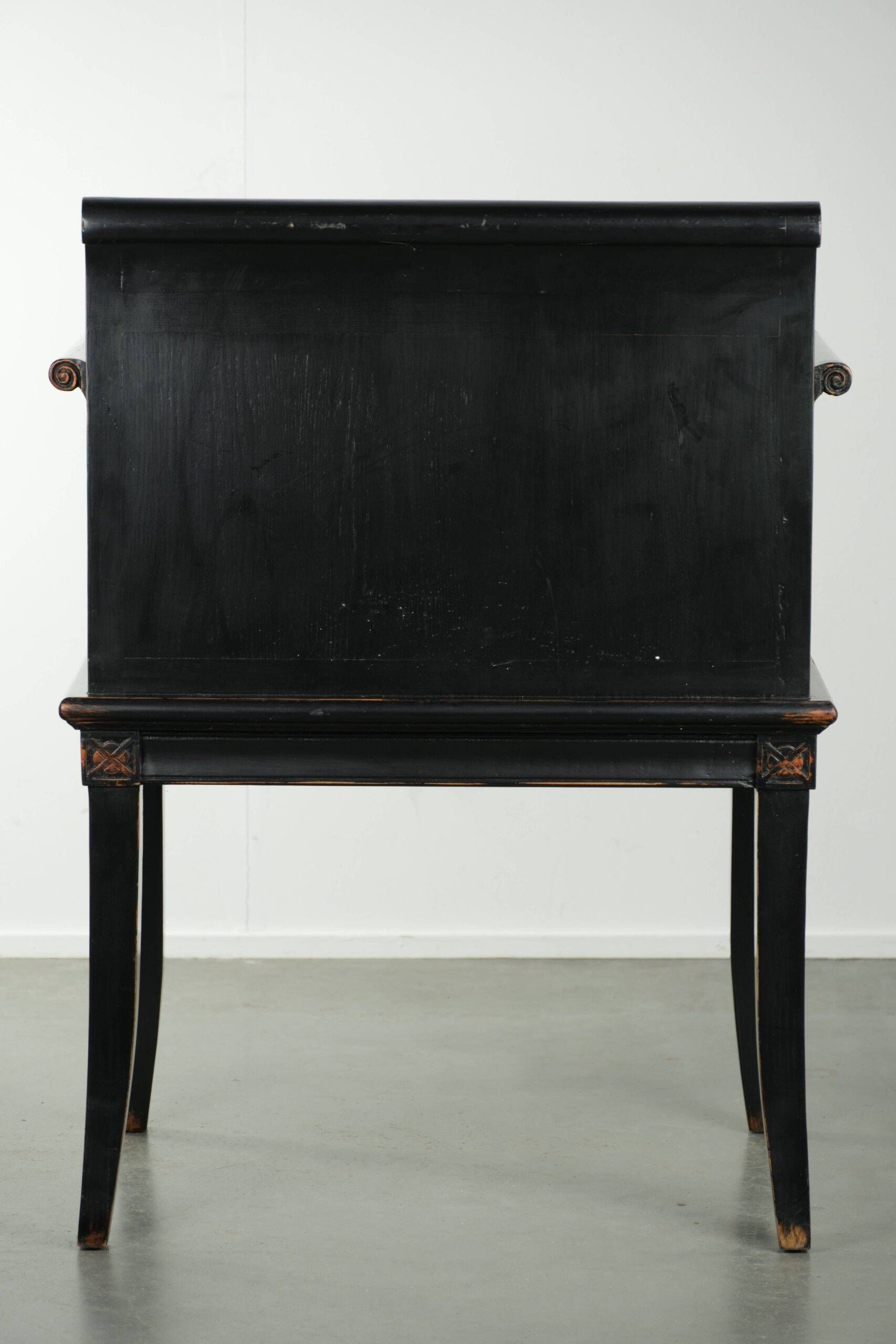 Black wooden chair / side chair from the 20th century in Asian style
