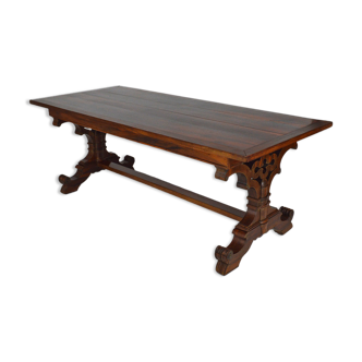 Table anglaise neogothique en acajou vers 1840