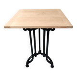 Bistro table