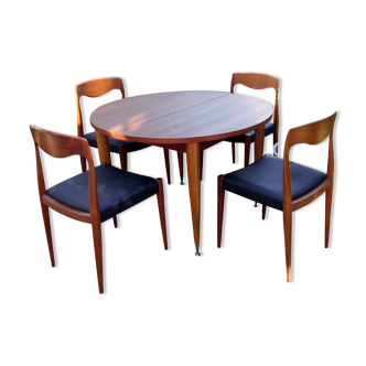 Dining table and its 4 chairs