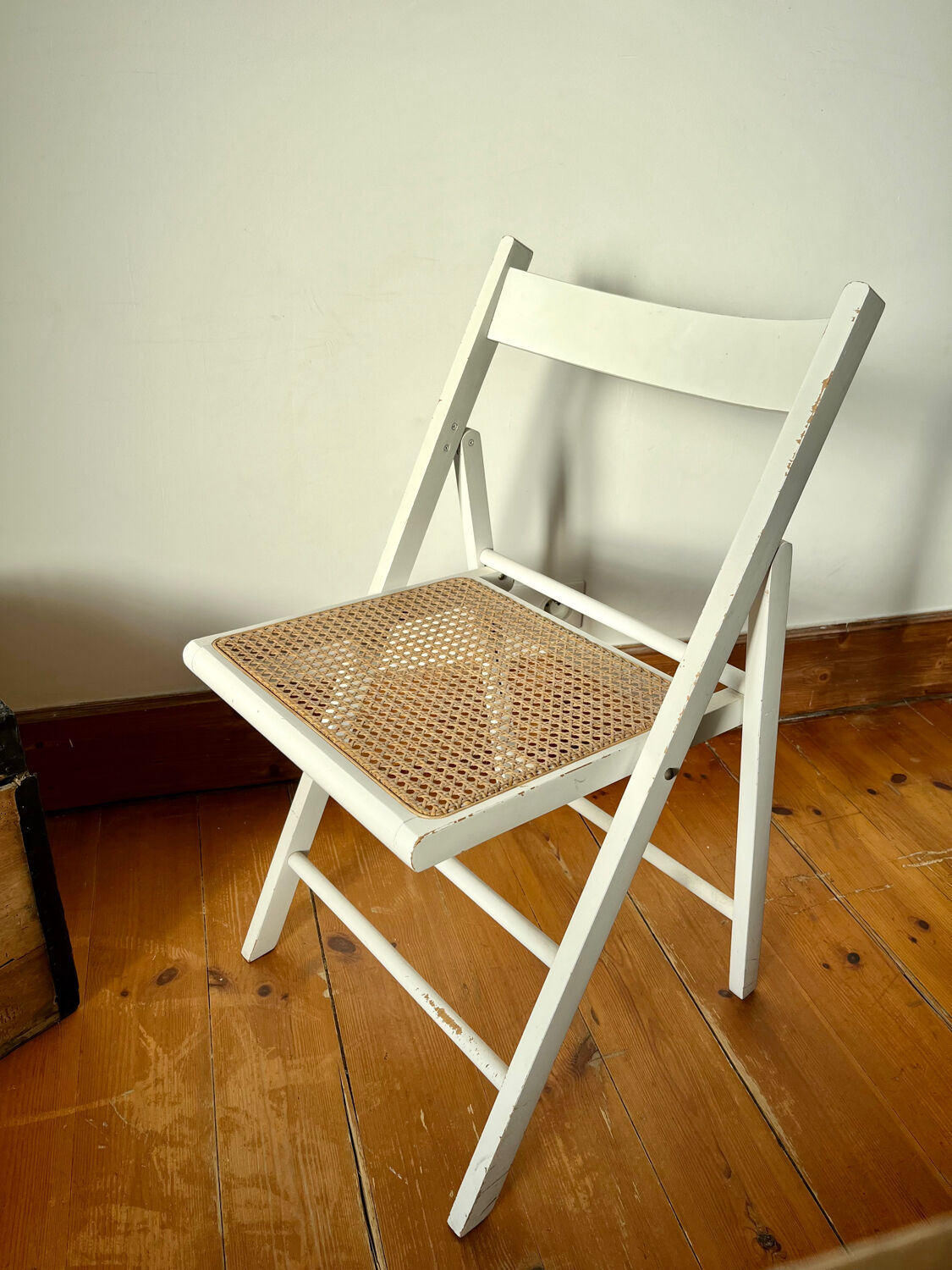 Folding chair