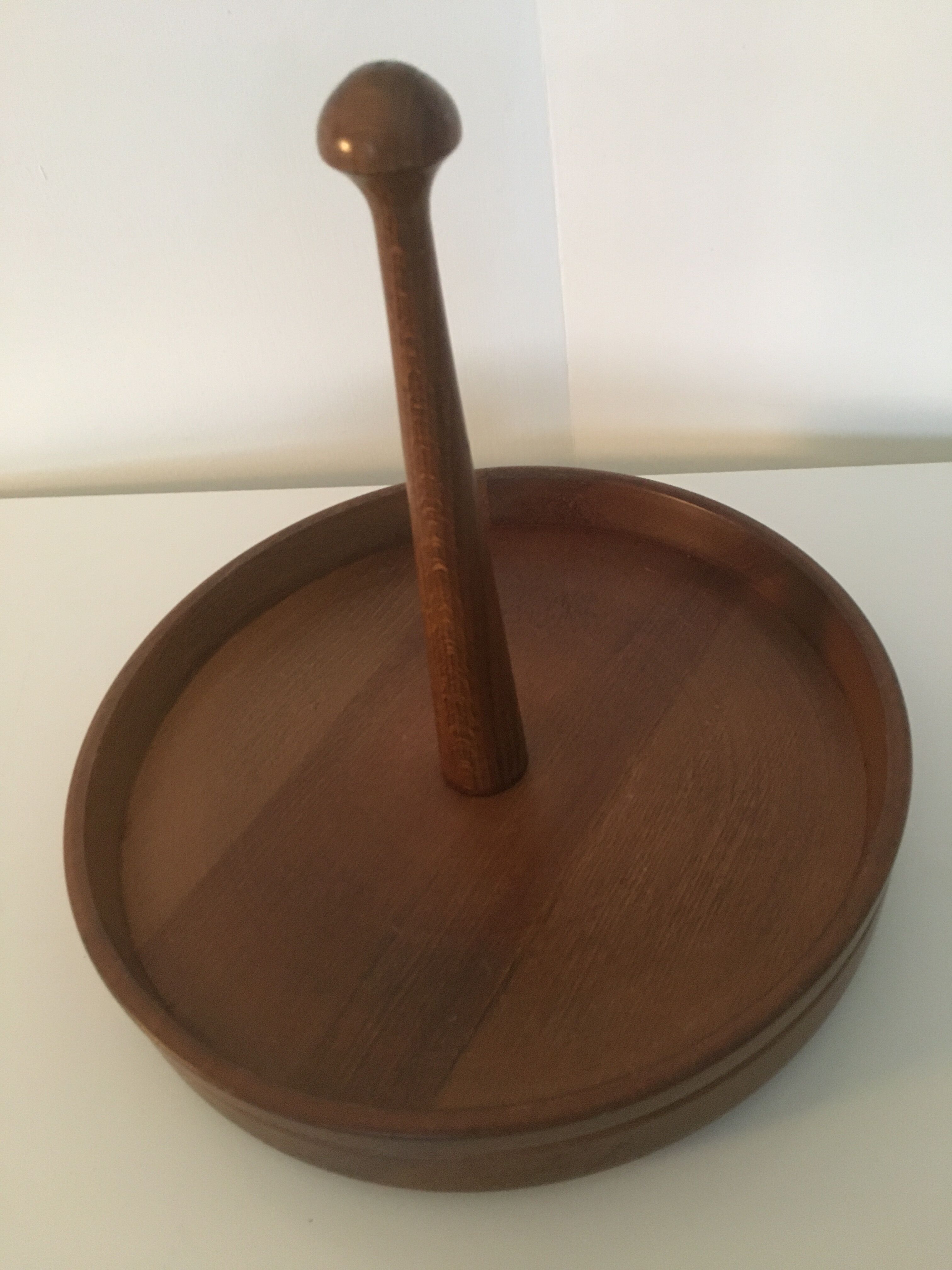 Serving tray for bottles or condiments