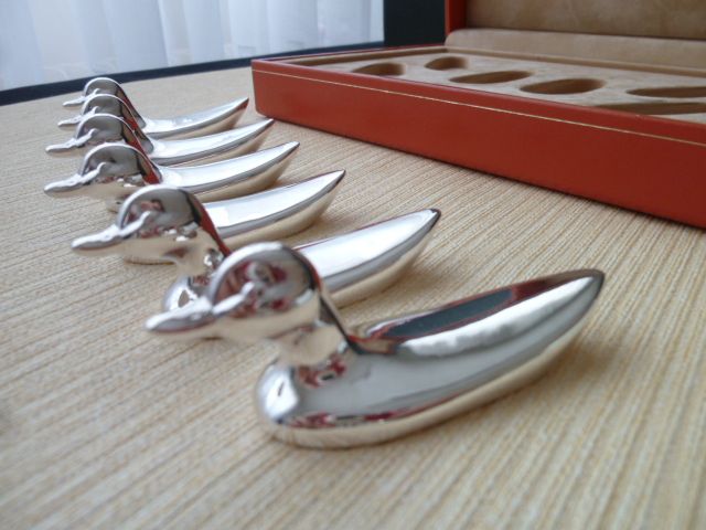 Box of 6 zoomorphic knife holders in silver metal Saint Hilaire