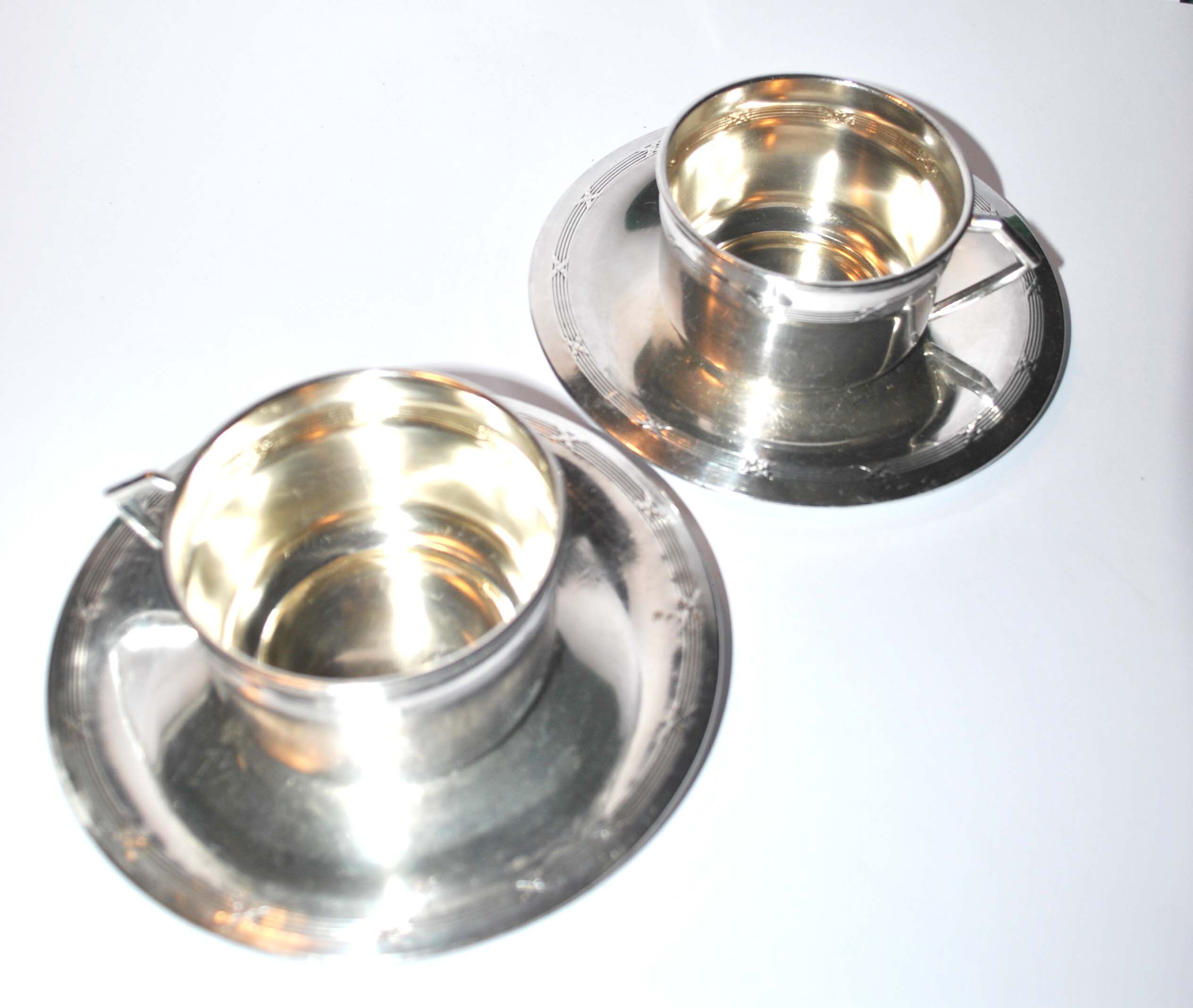 Set of 2 coffee cups Antique ribbons in silver metal Goldsmith Weinthal Georges