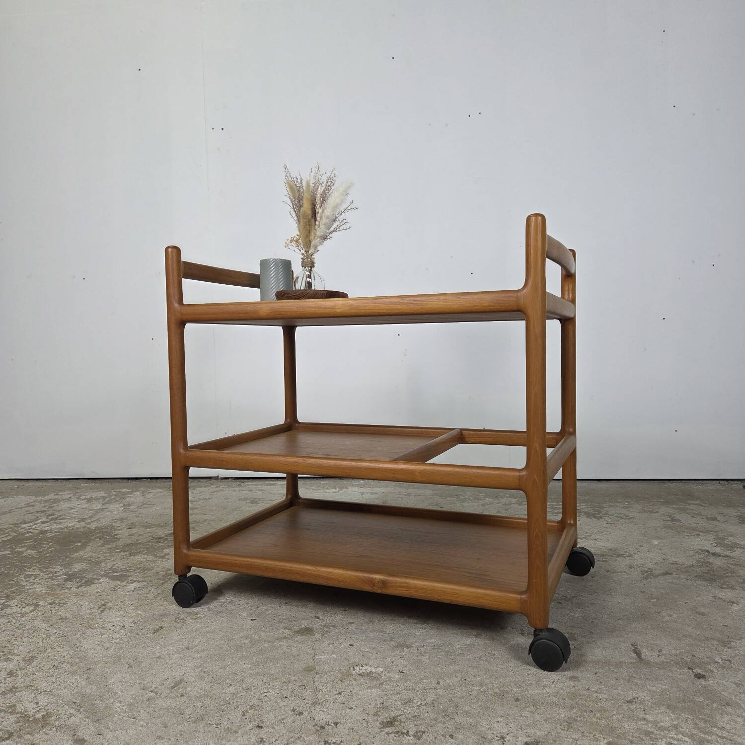 Henning Korch, Silkeborg vintage Danish teak serving trolley