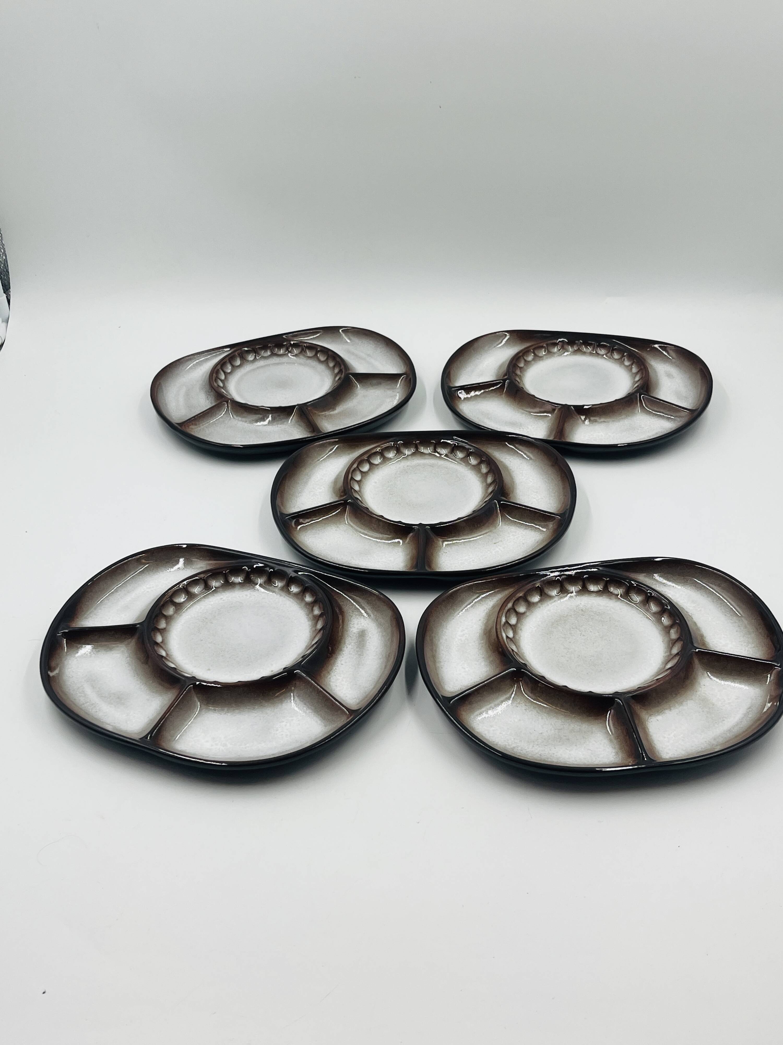 Set of 5 compartmentalised plates by Steuler attributed to Cari Zalloni.