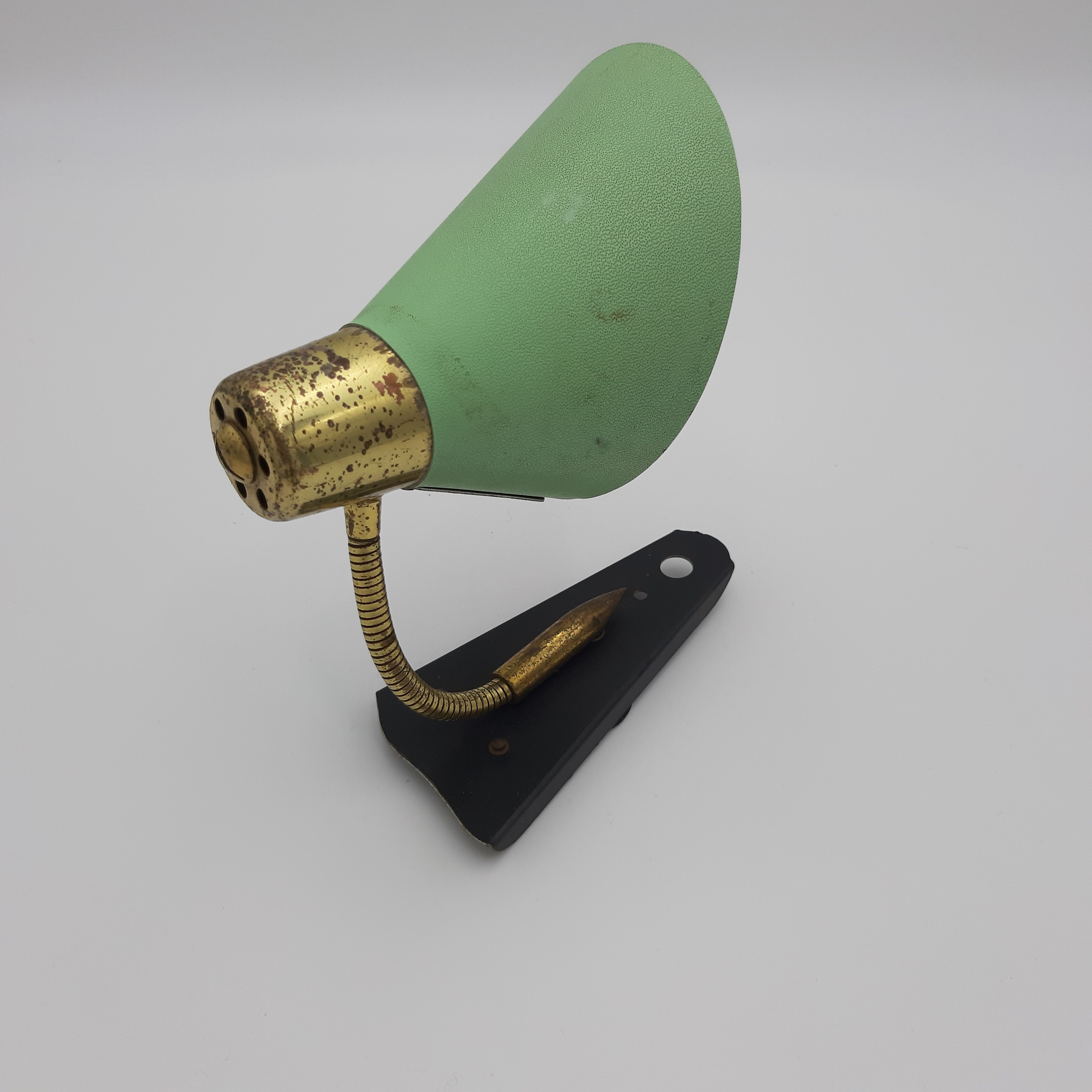 Coconut style wall light