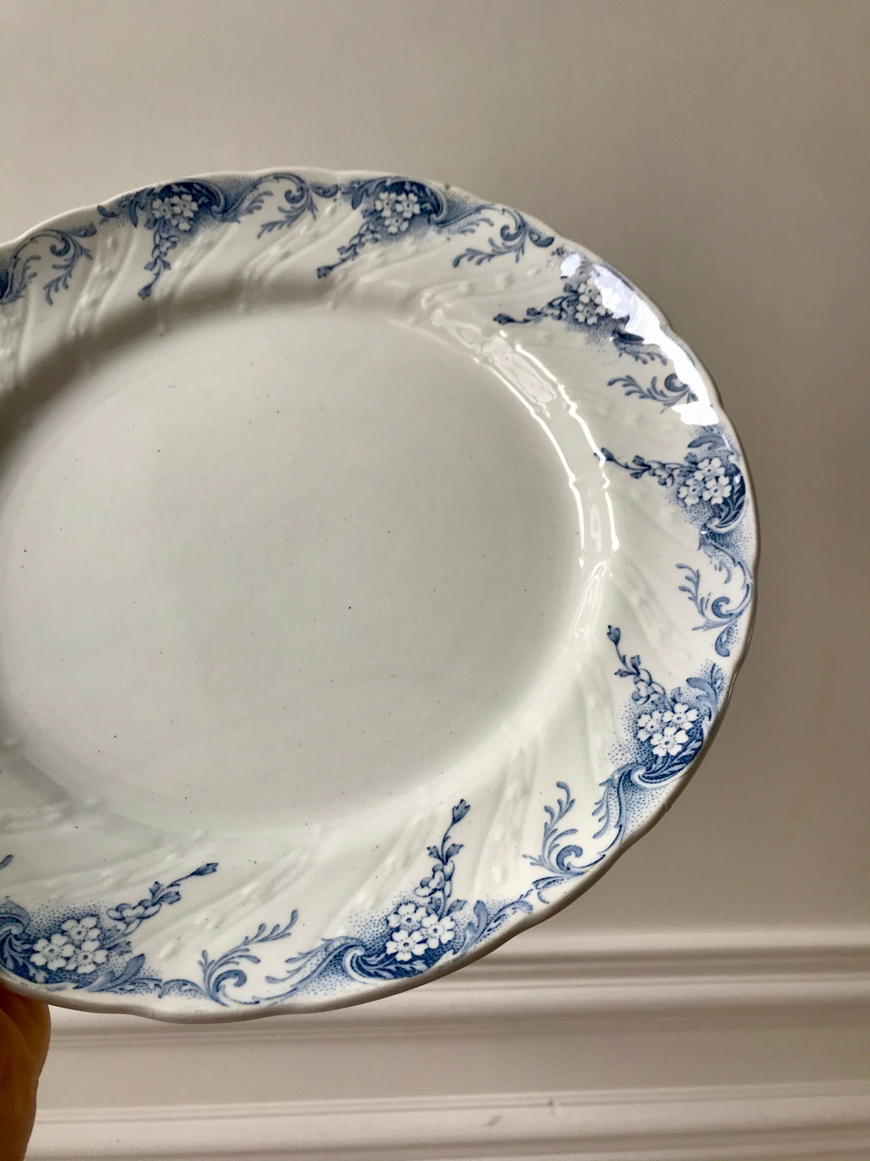 Round dish in Iron Earth K&G Lunéville model "Angèle" late 19th century