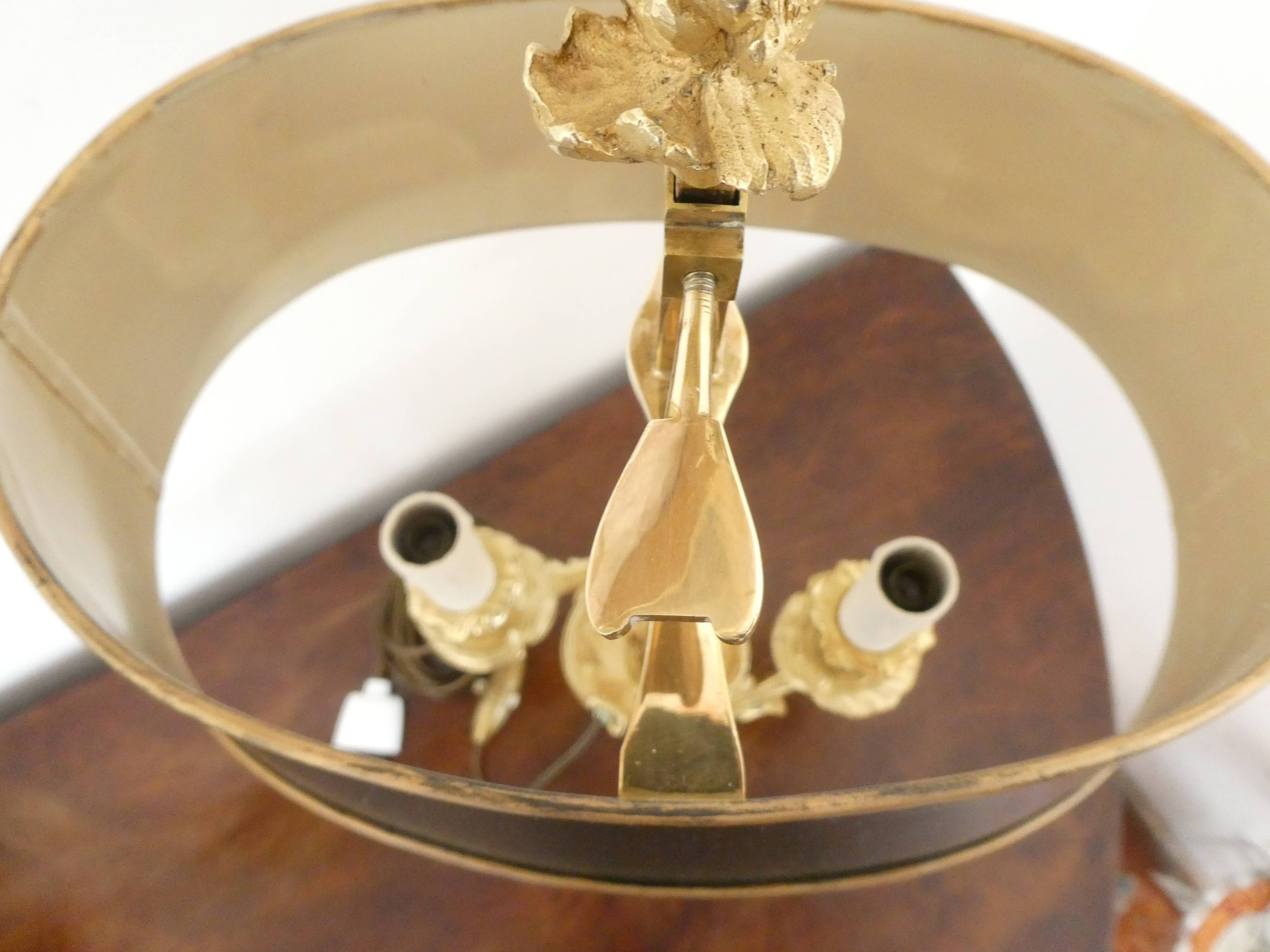 Louis XV Rococo style bouillotte lamp in gilt bronze with 2 light arms