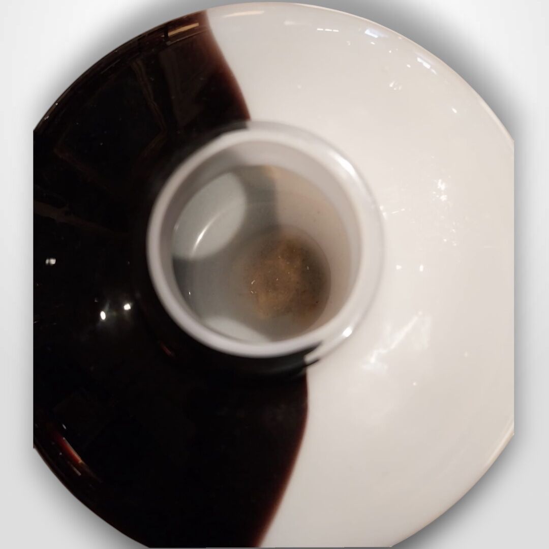 Two-coloured glass paste vase, 20th century