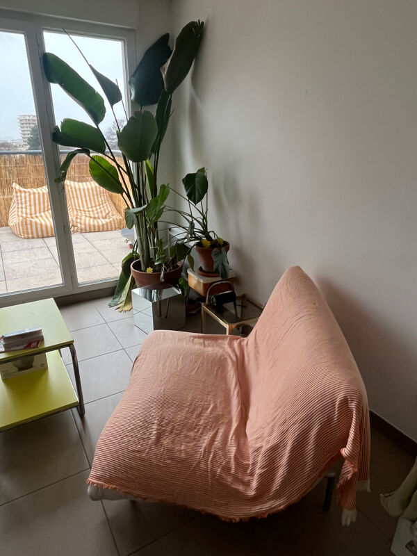 Chauffeuse Câlin de Cinna