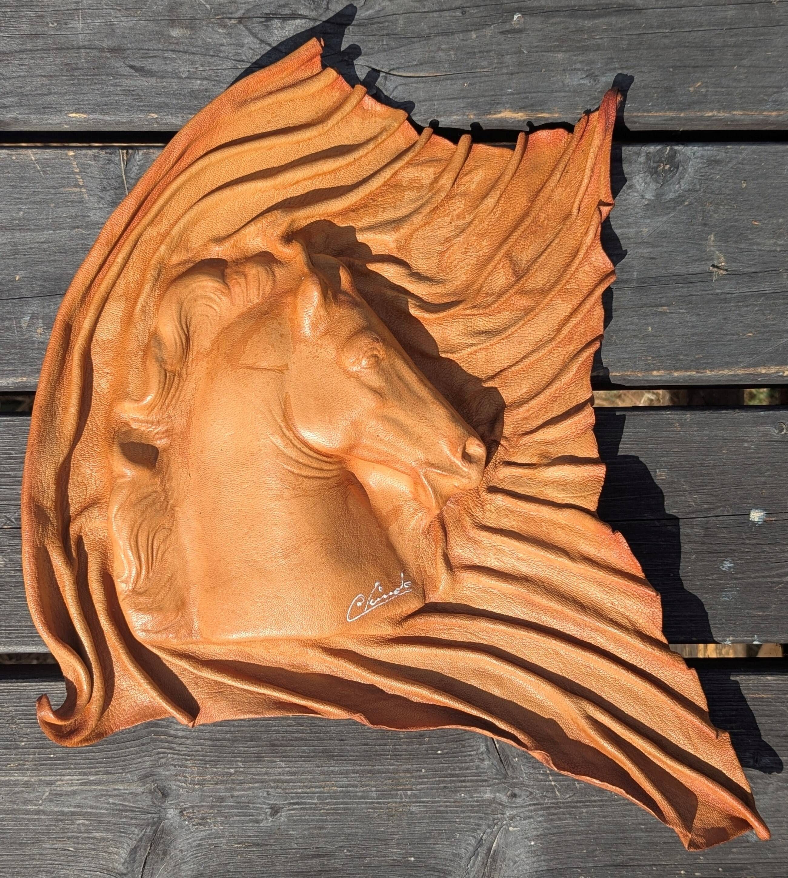Bas-relief moulded leather embossed Horse head 1980s Artisan leatherworker