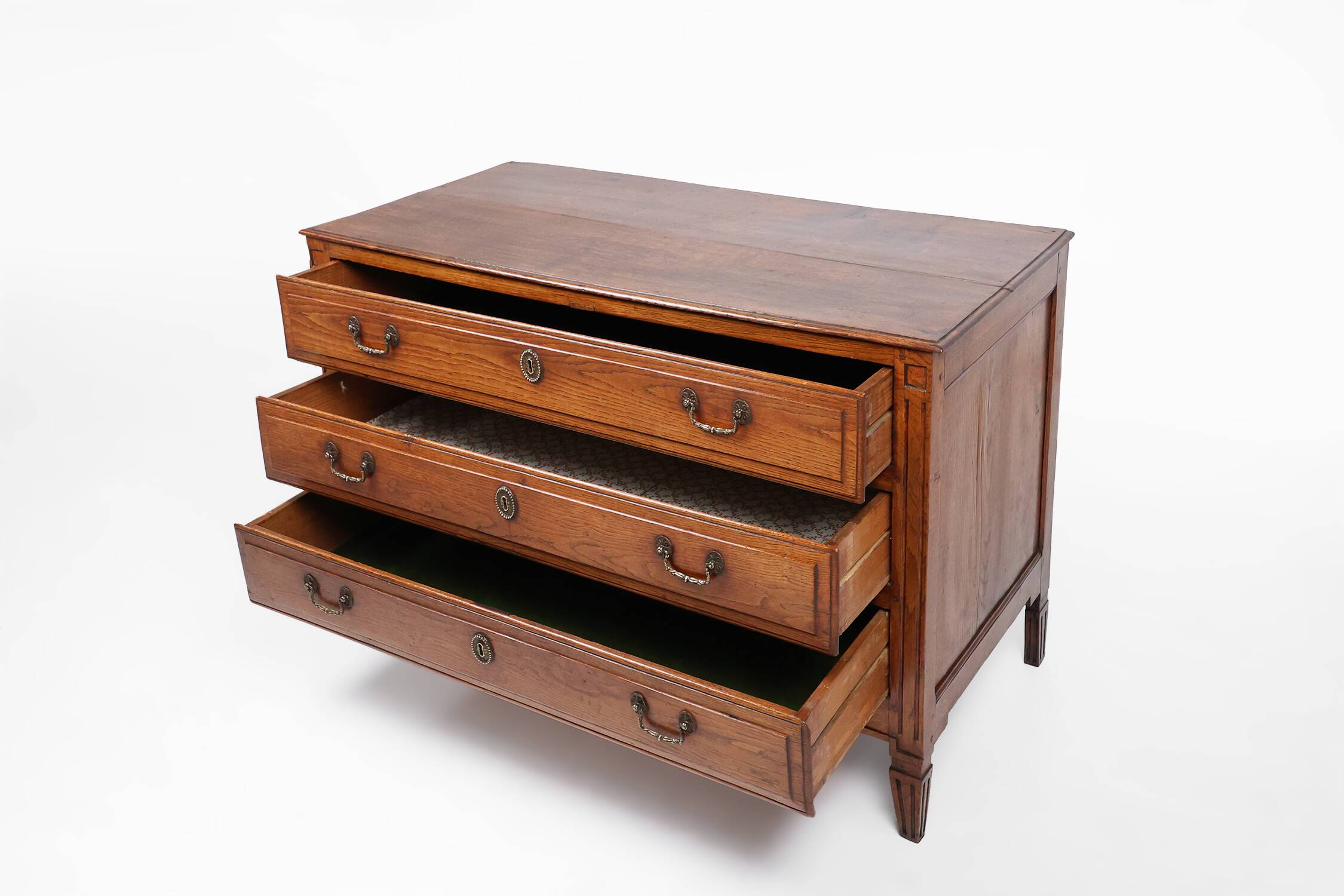 French rustic chest of drawers in solid oak with 3 drawers, ca. 1850