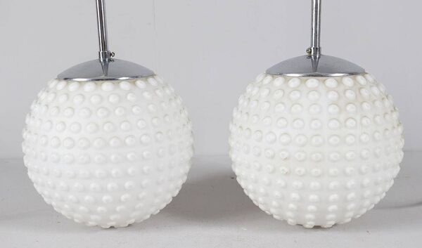 Ensemble de 2 lampes de plafond/plafonniers en verre opale Bubble Space Age de Rolf Krüger pour Staff, Allemagne, années 1970.