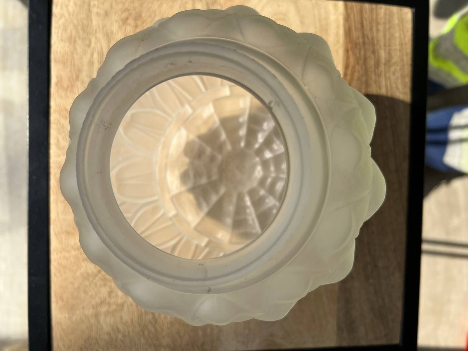 Lustrous Artichoke Art Deco 1930s