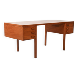 Teak desk by Nanna & Jørgen Ditzel
