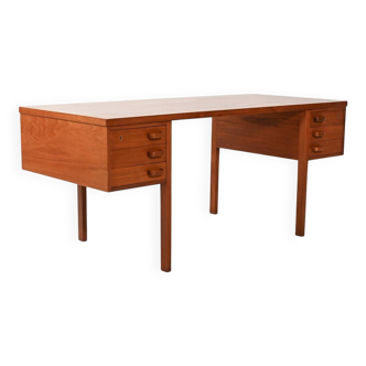 Teak desk by Nanna & Jørgen Ditzel
