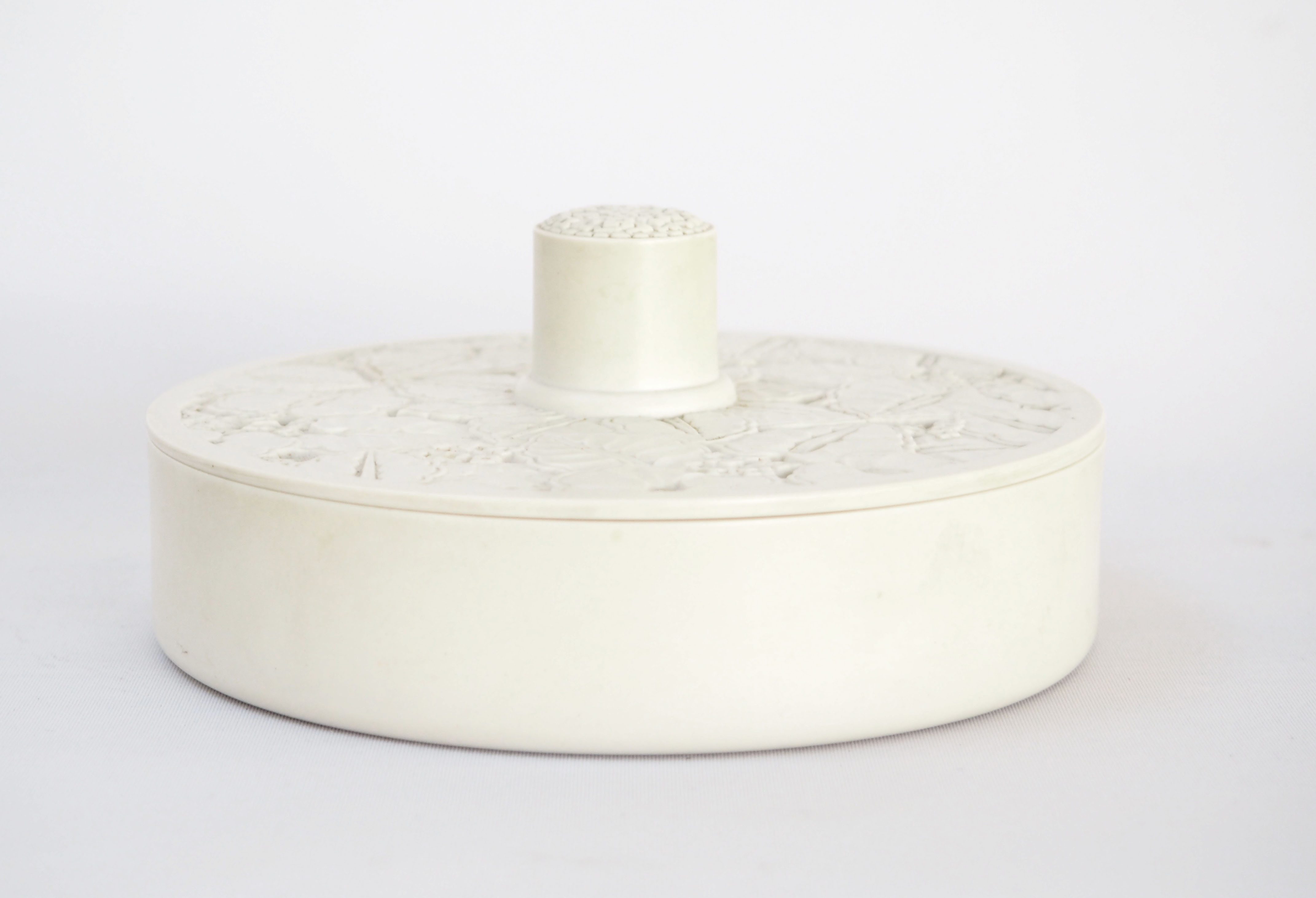 Art deco bakelite box