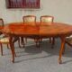 Table ovale avec rallonges, style Louis XV