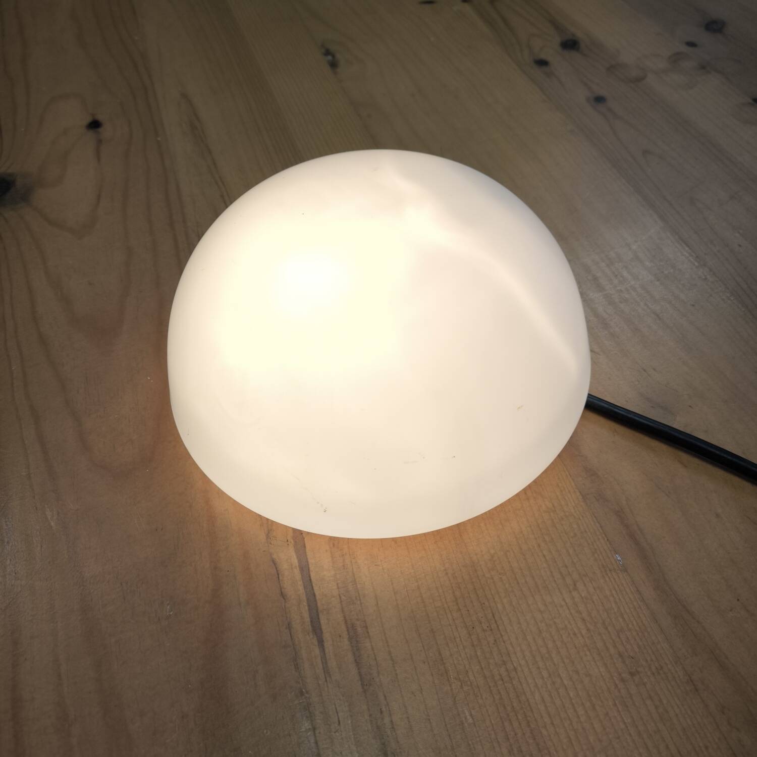 Opaline ceiling light