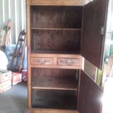 Wardrobe in 18th century walnut