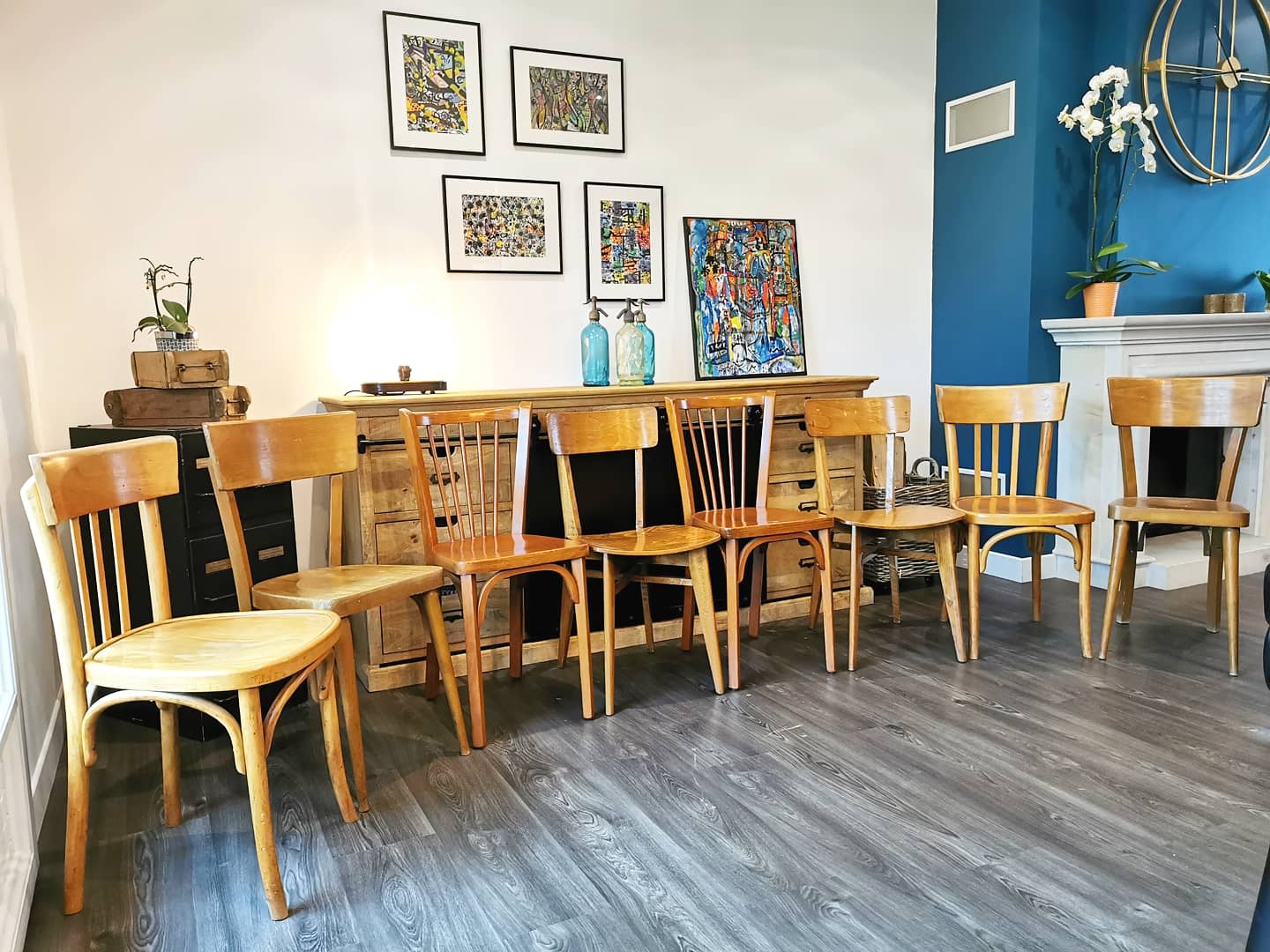 Series of 10 mismatched bistro chairs