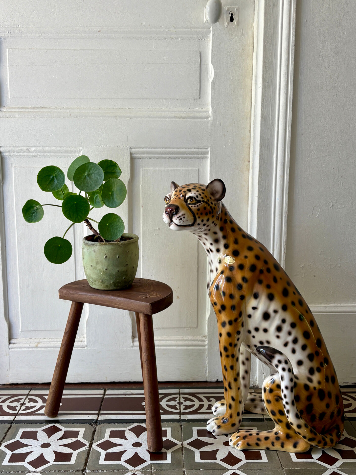 Tabouret tripode vintage en bois