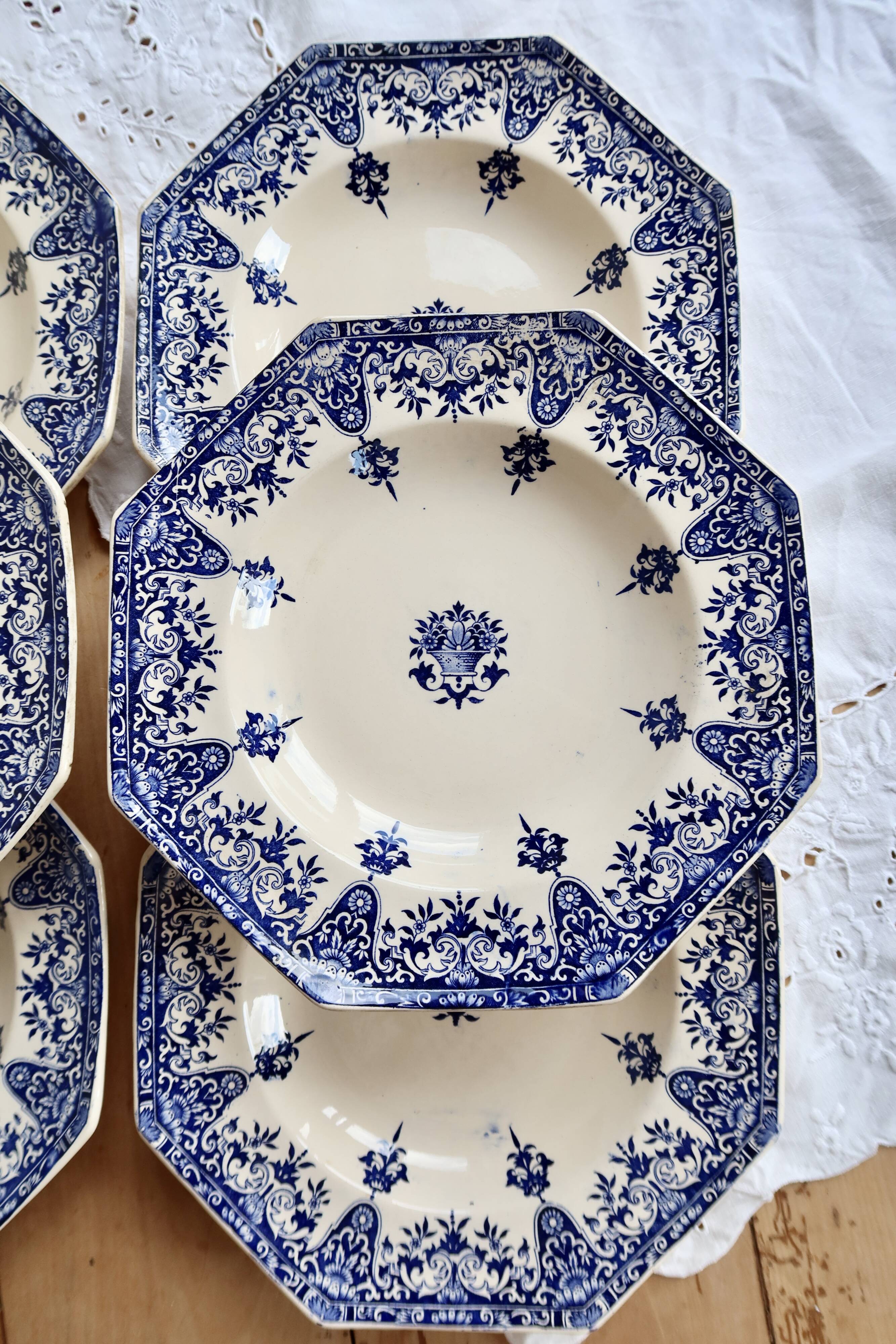 6 assiettes creuses terre de fer Longchamp Rouen XIXe siècle