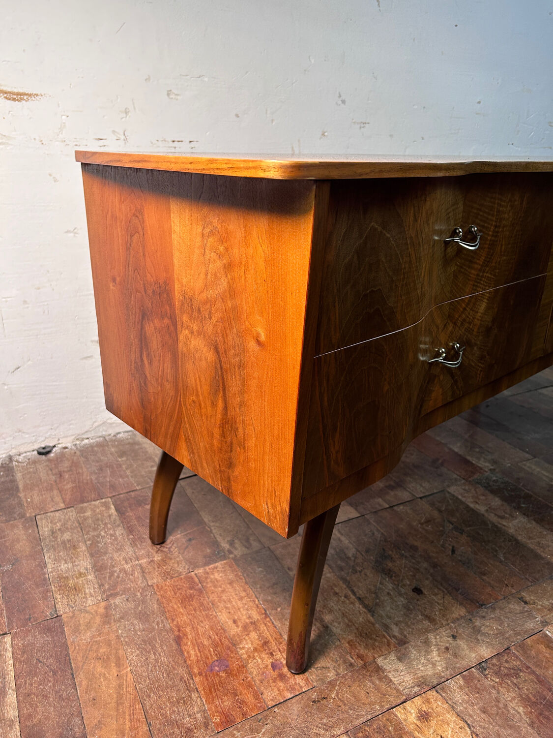Art Decó vintage Brocante Small Sideboard 1930