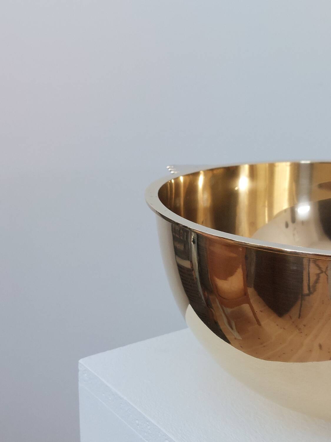 Antique and elegant Art Deco brass bowl