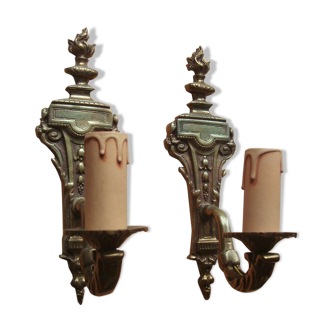 Stunning pair of bronze wall light in Empire State style walking