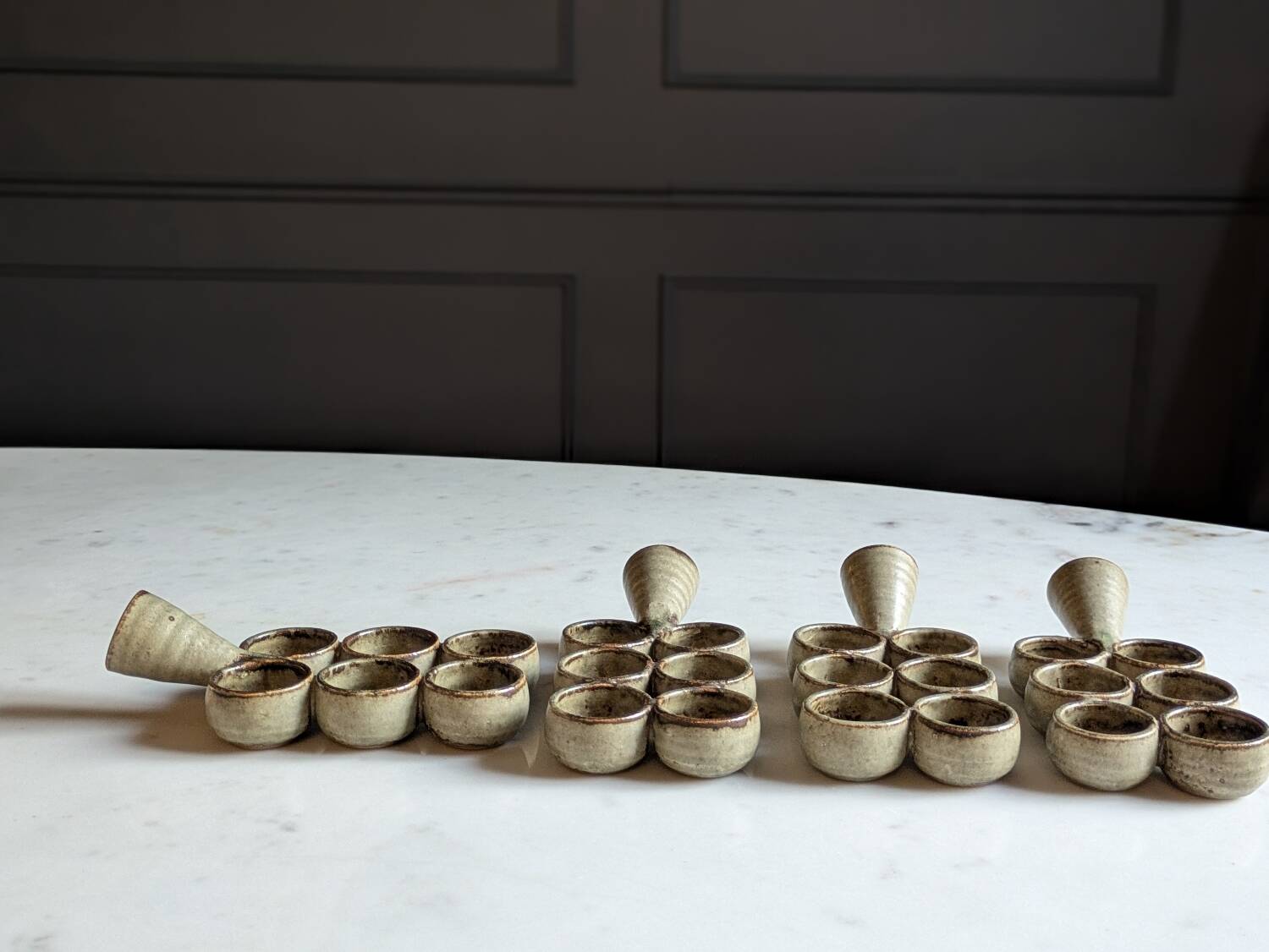 Buralist earthenware cauldrons.