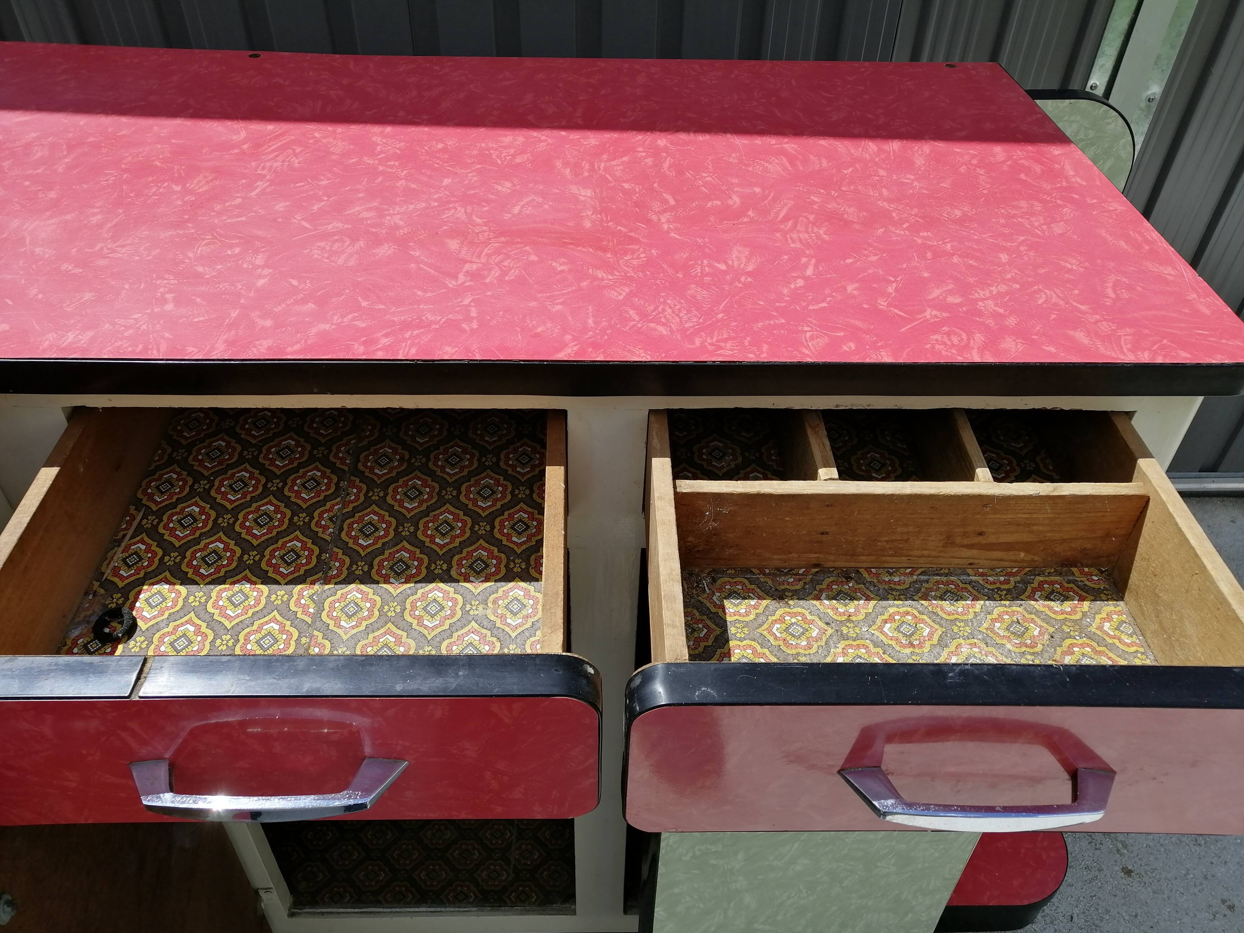 Kitchen buffet in formica 70s