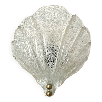 Wall light shell in glass and brass, 1970s-80s.