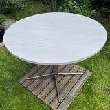 Round table formica light grey vintage