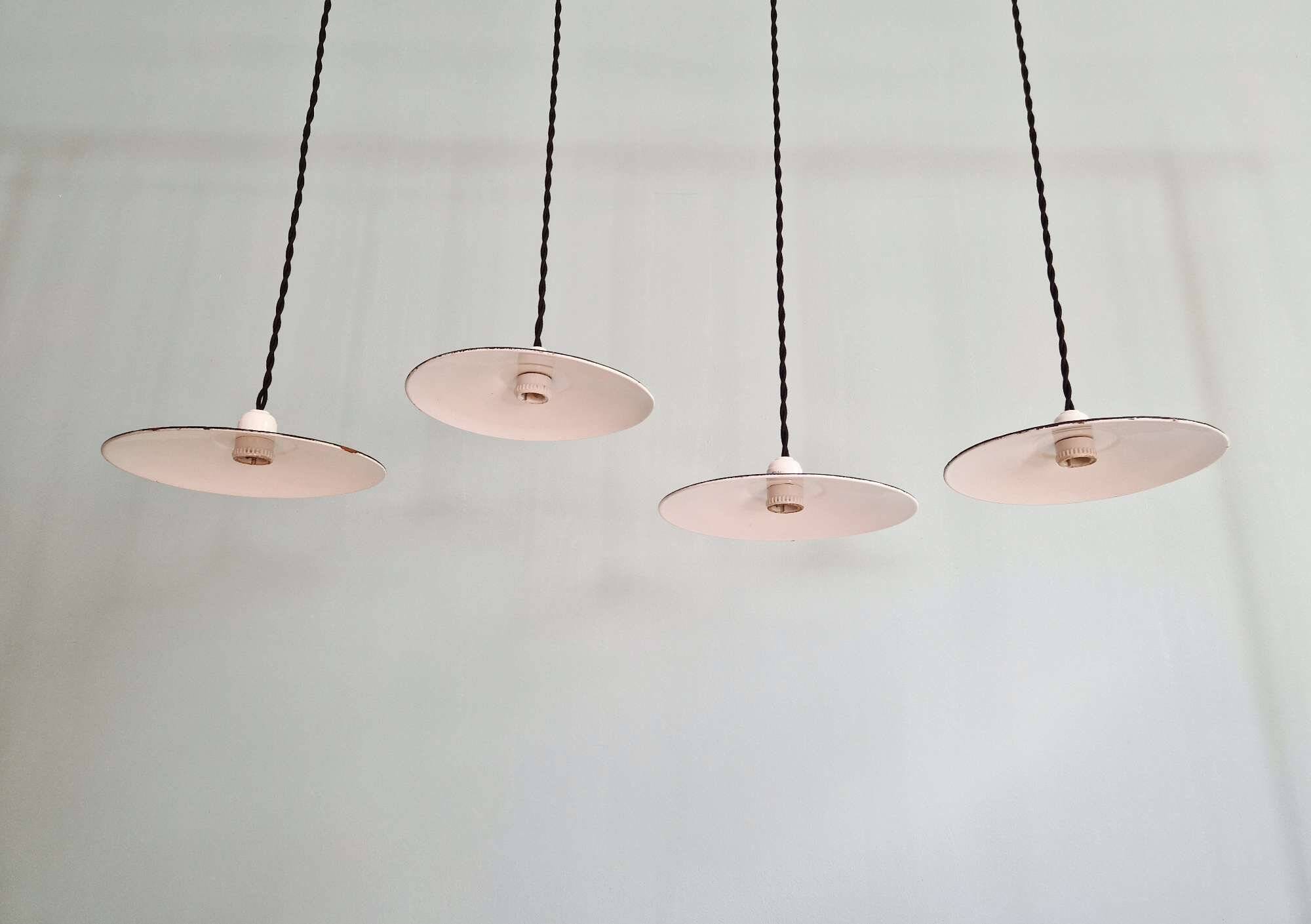 Set of 4 industrial pendant lights in black and white enamelled sheet metal