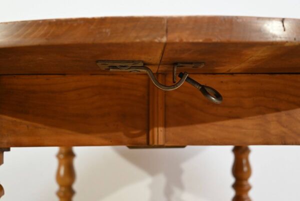 Table modulable en merisier, style Louis Philippe, 2ème partie du XIXème