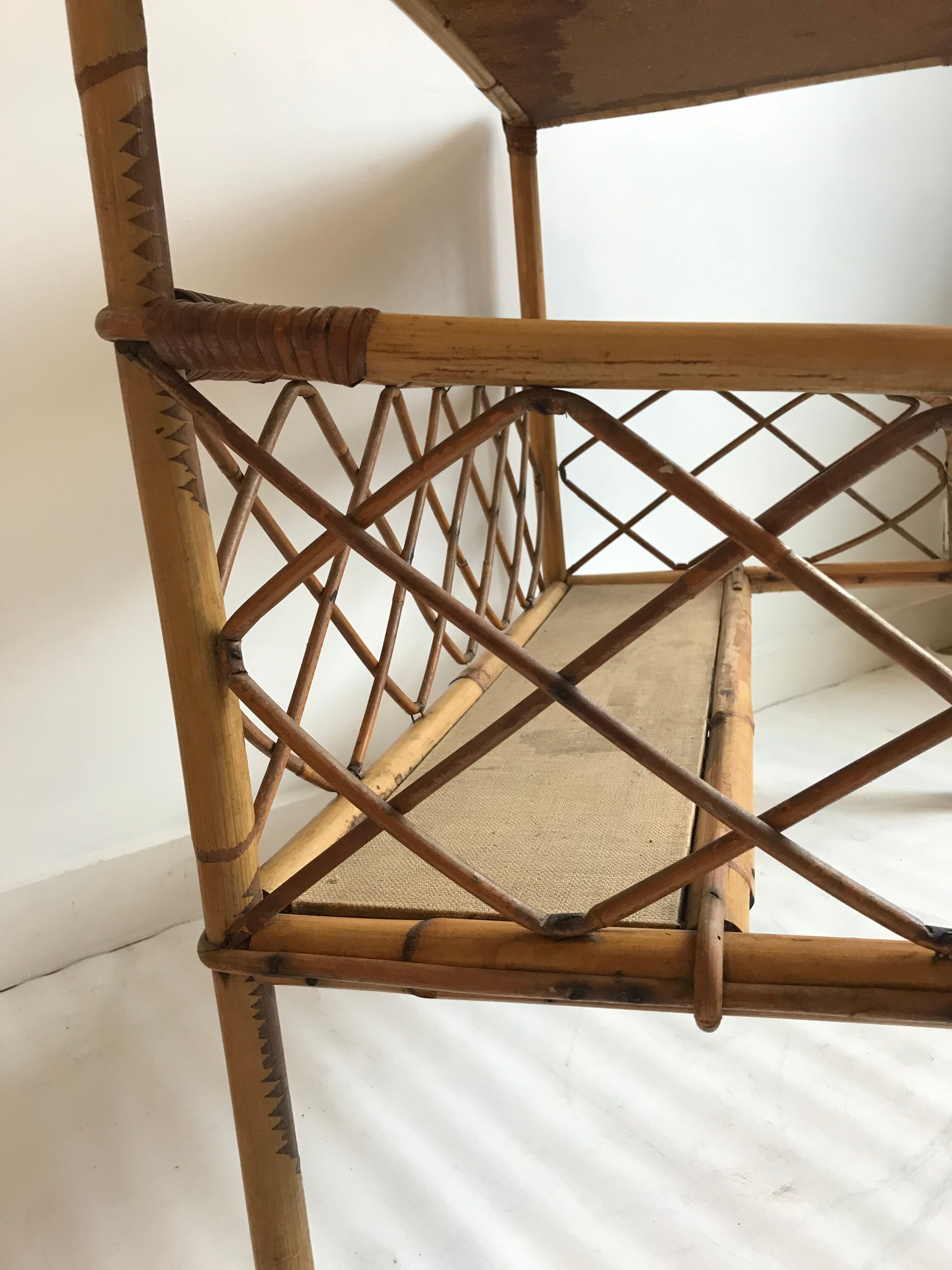 Desk in rattan and wicker